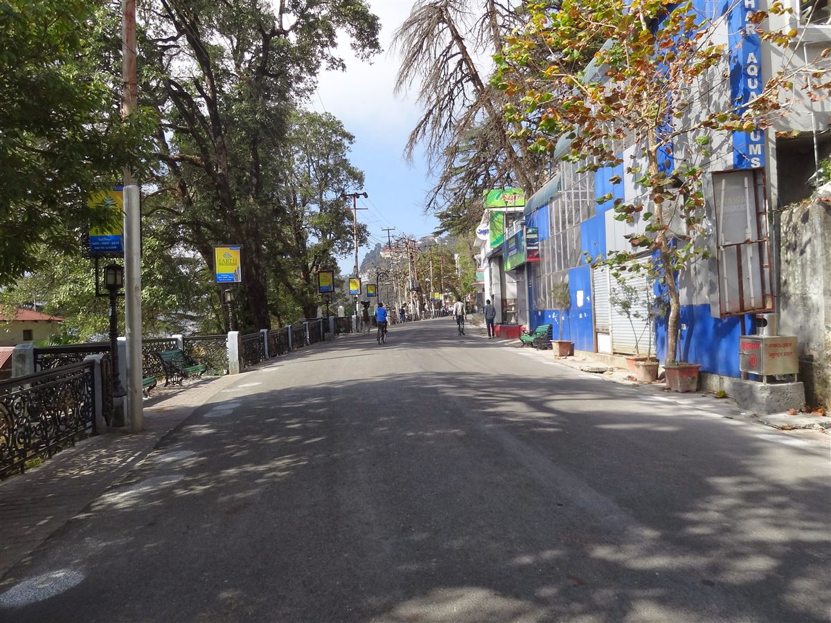 Dehradun to Mussoorie taxi service – Mall Road Mussoorie